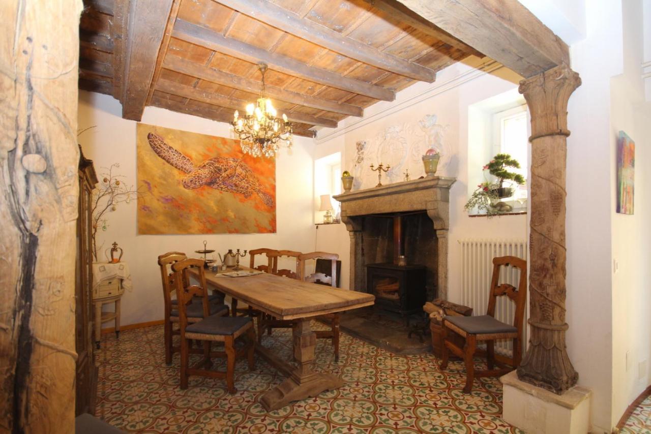 Romantico Palazzo Dei Ulivi Purasca Exterior foto